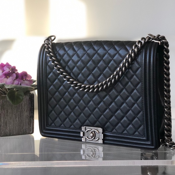 [Authentic] CHANEL BOY HANDBAG XL - Picture 13 of 14